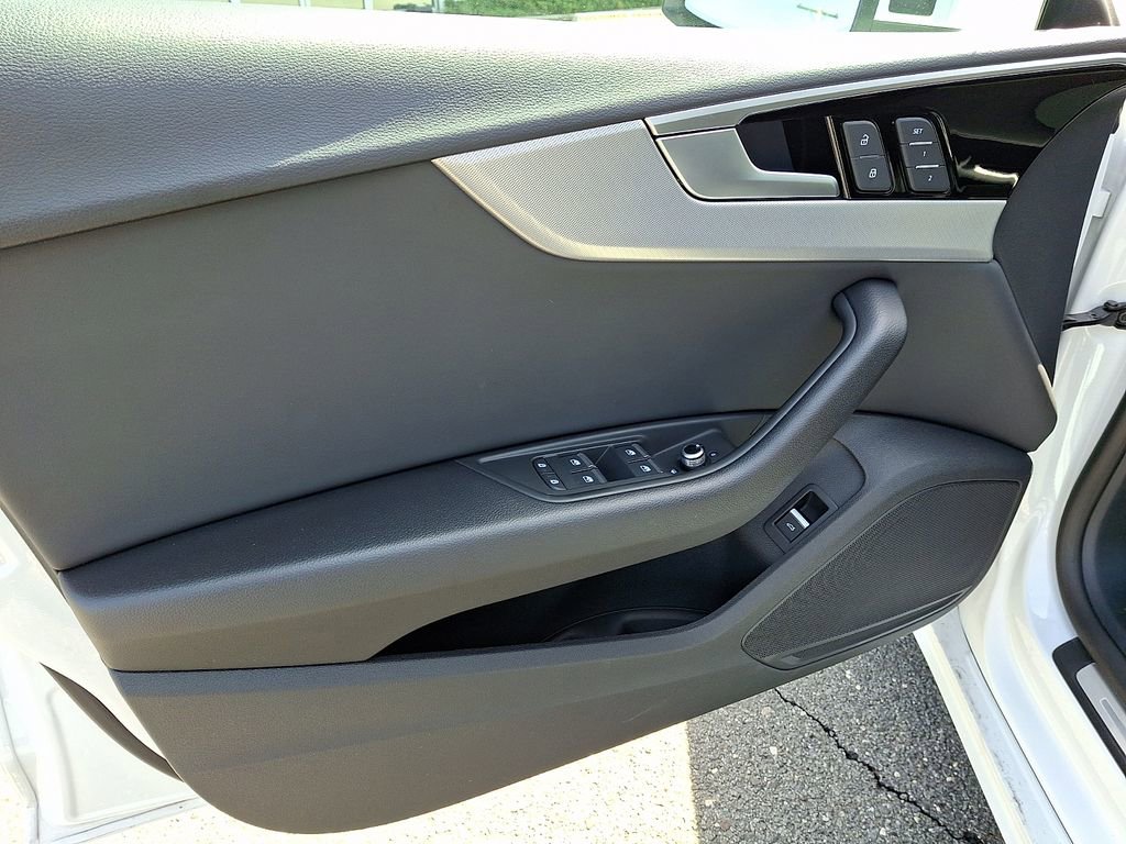 Used 2025 Audi A5 2.0T Premium Plus image 14