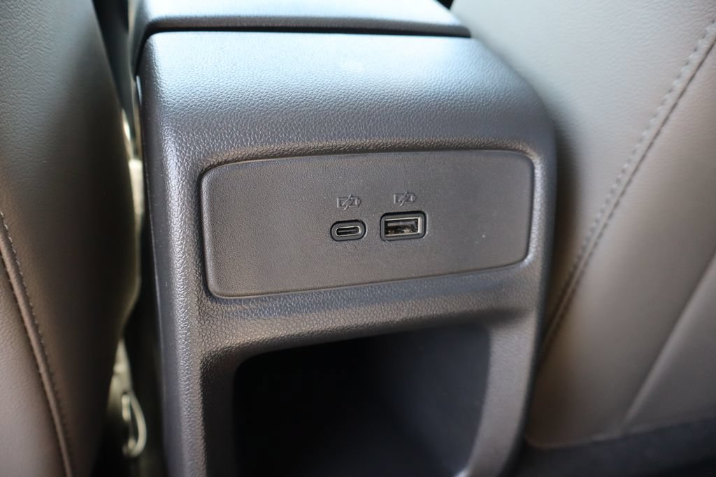 Used 2025 Chevrolet Trax ACTIV w/ Sunroof Package FWD image 23