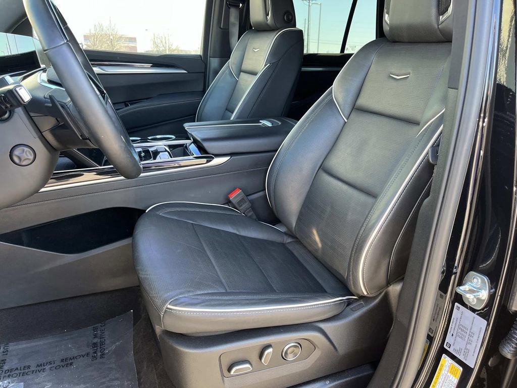 Certified 2025 Cadillac Escalade Sport w/ Touring Package image 23