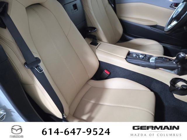 Used 2024 MAZDA MX-5 Miata RF Grand Touring RWD image 25