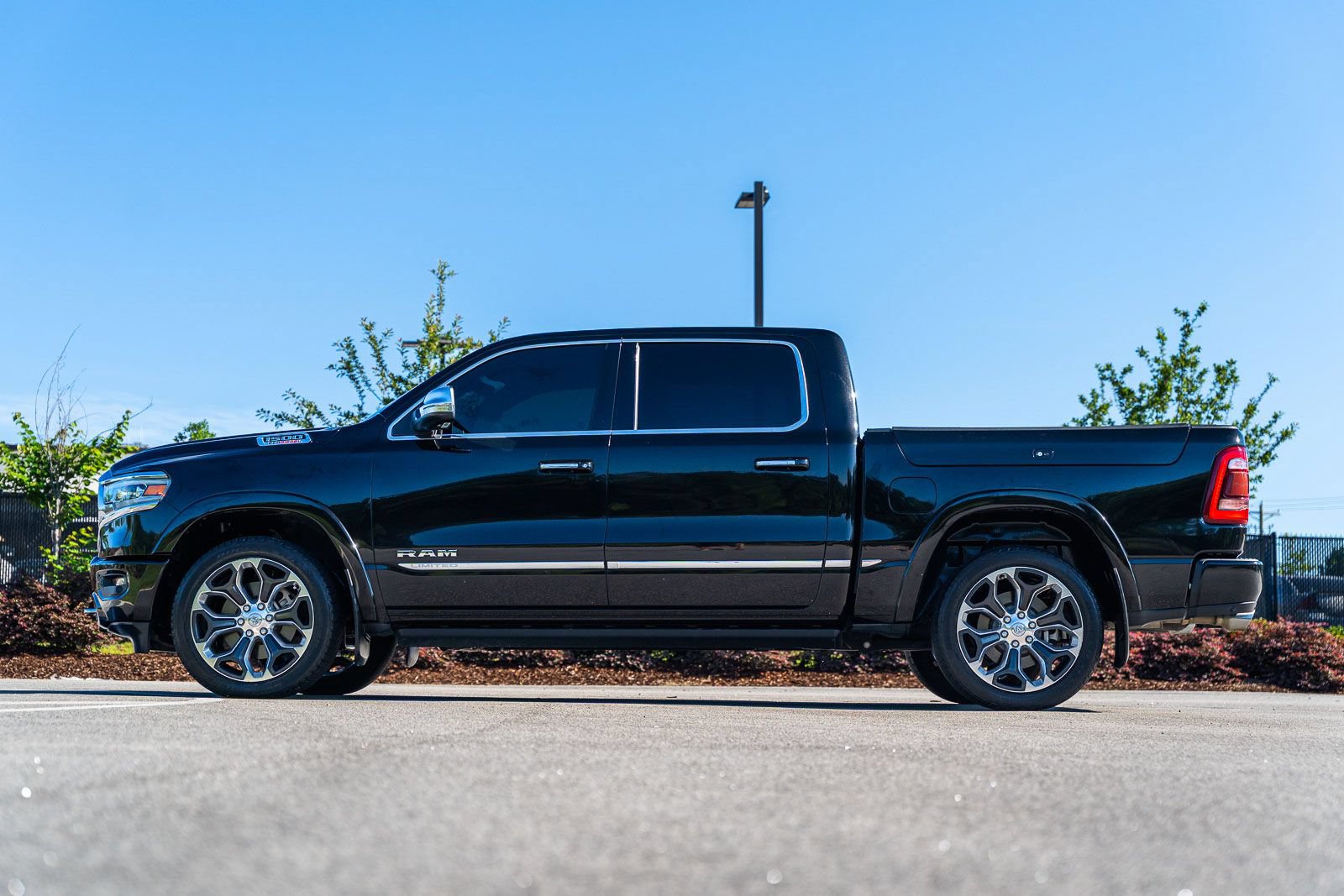 Used 2020 RAM 1500 Limited AWD/4WD image 4