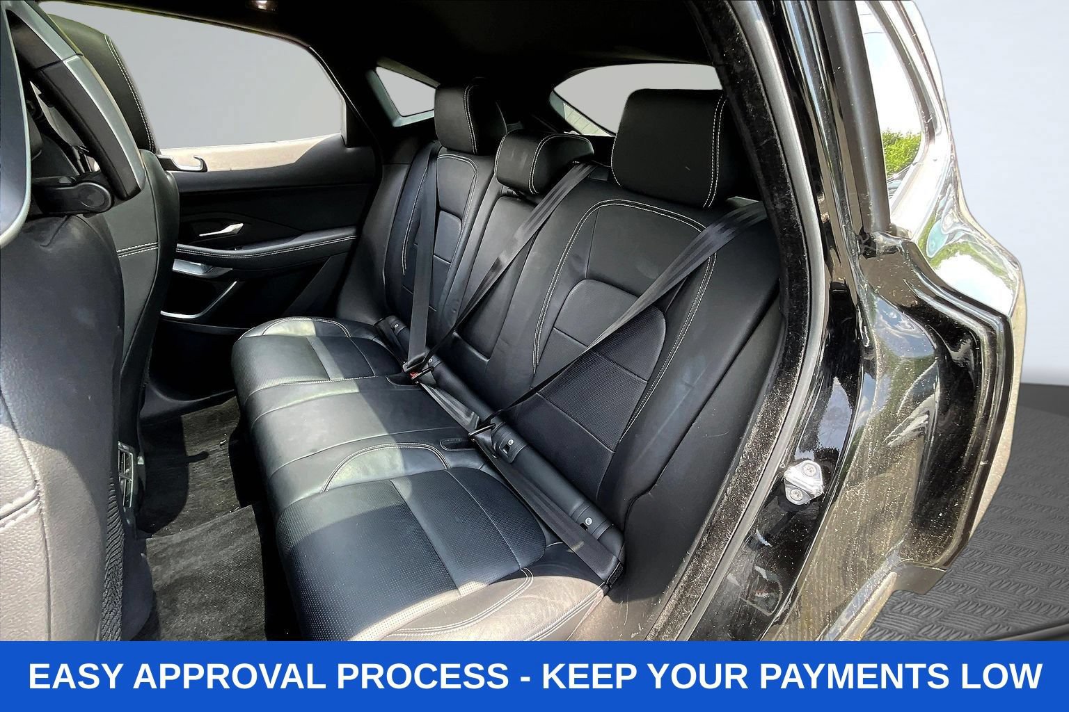 Used 2019 Jaguar E-PACE R-Dynamic SE AWD/4WD image 26