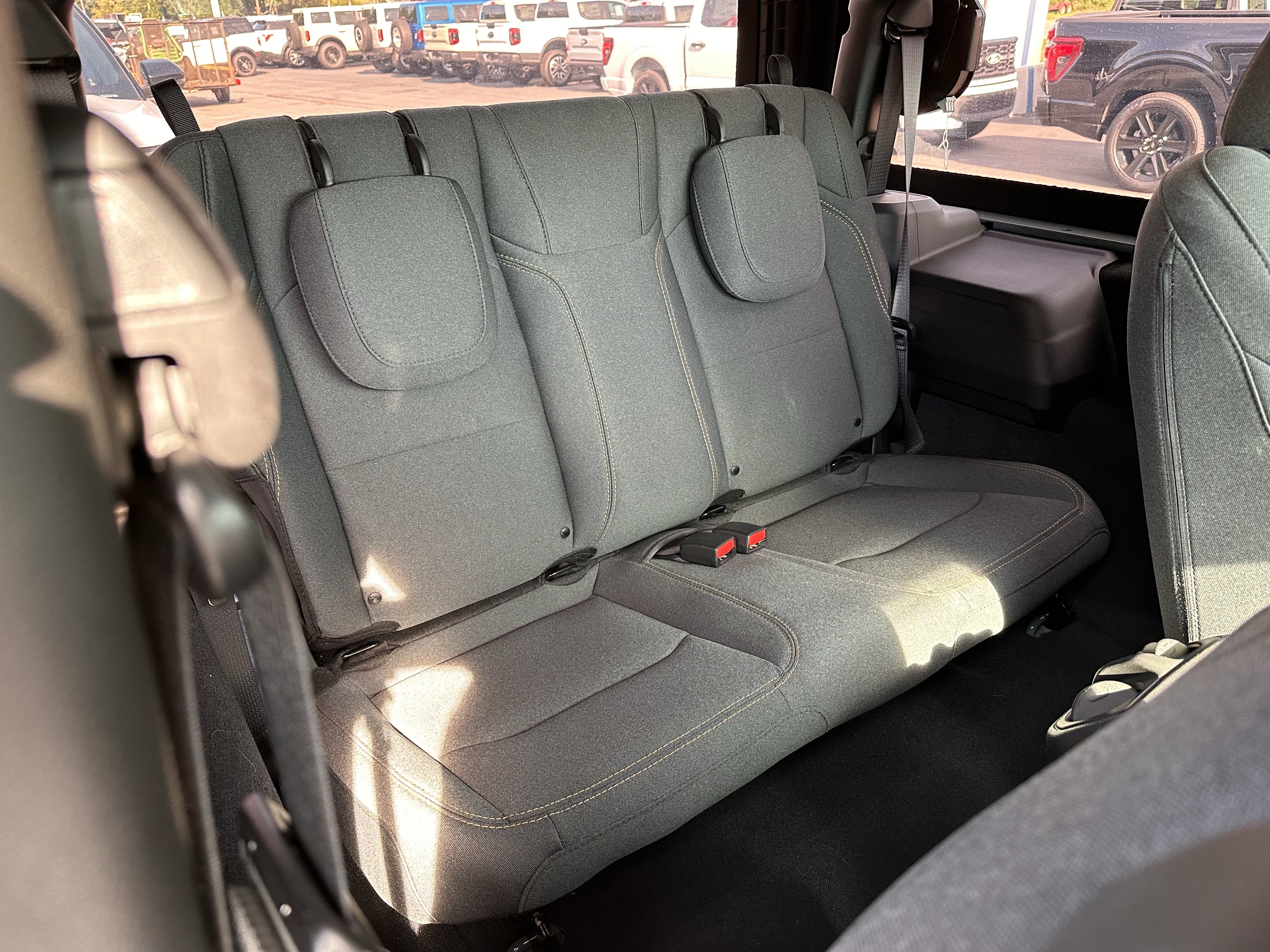 Used 2024 Jeep Wrangler Sport AWD/4WD image 14
