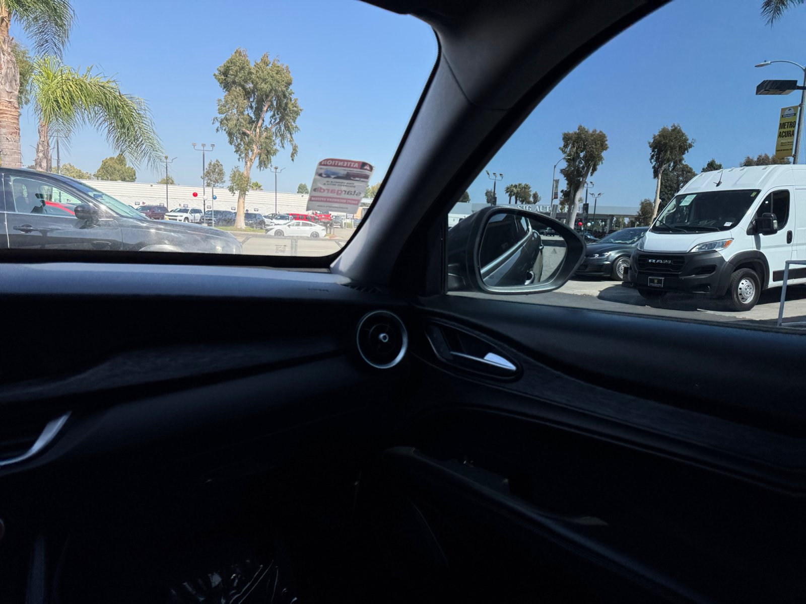 Used 2019 Alfa Romeo Stelvio RWD image 18