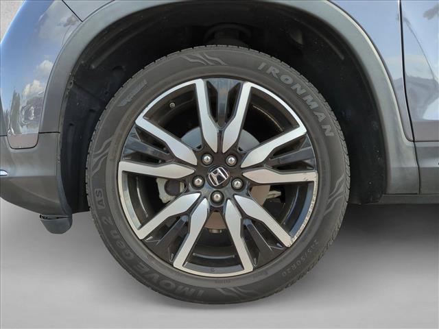 Used 2020 Honda Pilot Touring image 13