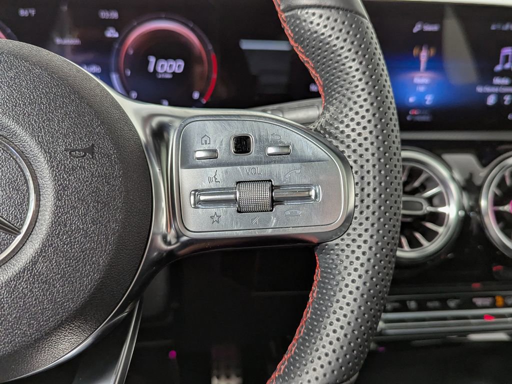 Used 2023 Mercedes-Benz CLA 250 4MATIC image 36