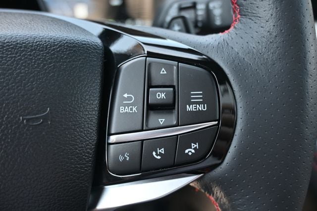 Used 2025 Ford Explorer ST AWD/4WD image 40