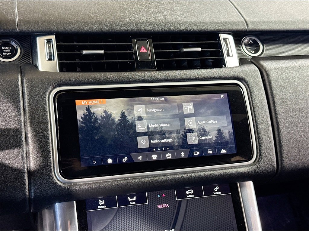 Used 2018 Land Rover Range Rover Sport SE image 20