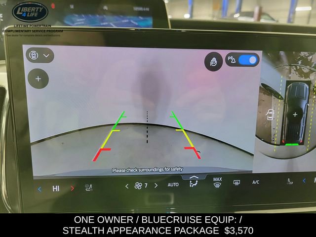 Used 2025 Ford Expedition Max Platinum w/ Stealth Appearance Package image 35