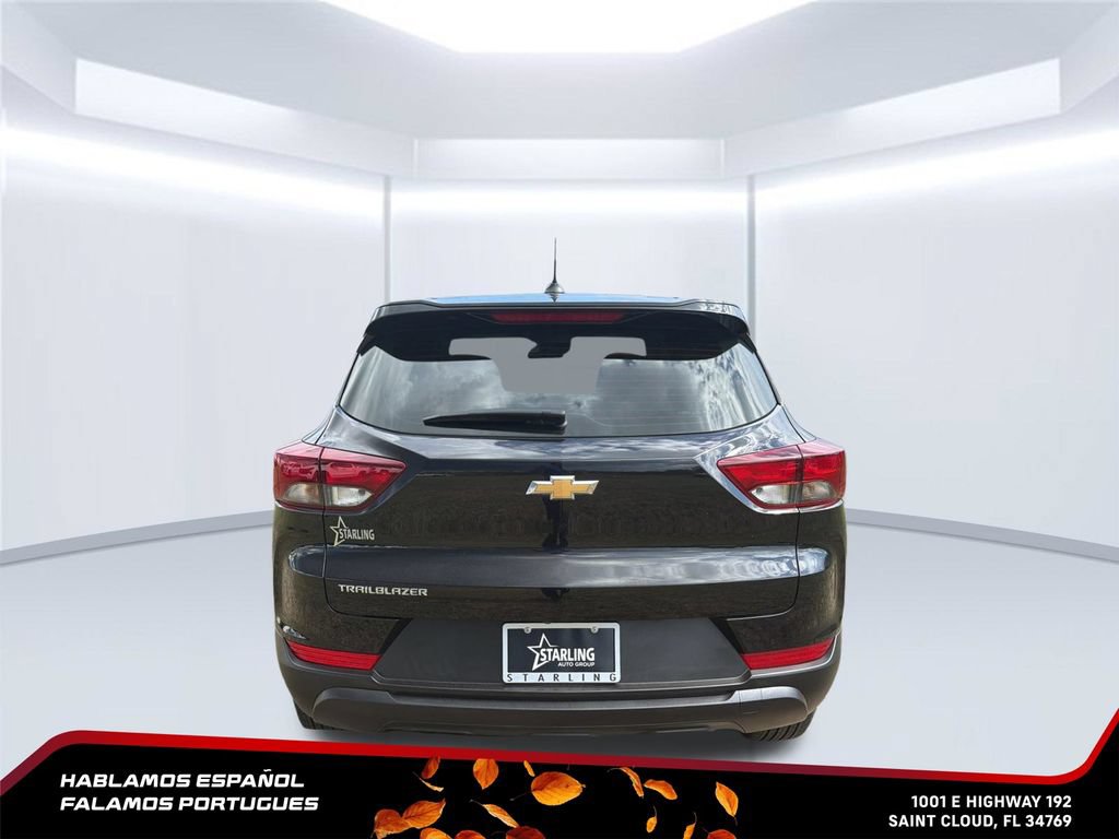 Used 2023 Chevrolet TrailBlazer LS FWD image 5