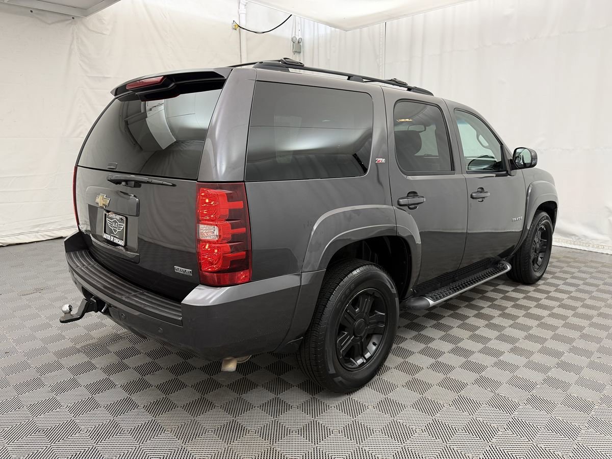 Used 2010 Chevrolet Tahoe LT w/ Luxury Package RWD image 5