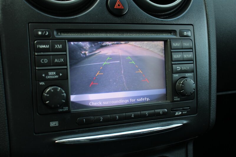 Used 2013 Nissan Rogue SV w/ Premium Pkg AWD/4WD image 9