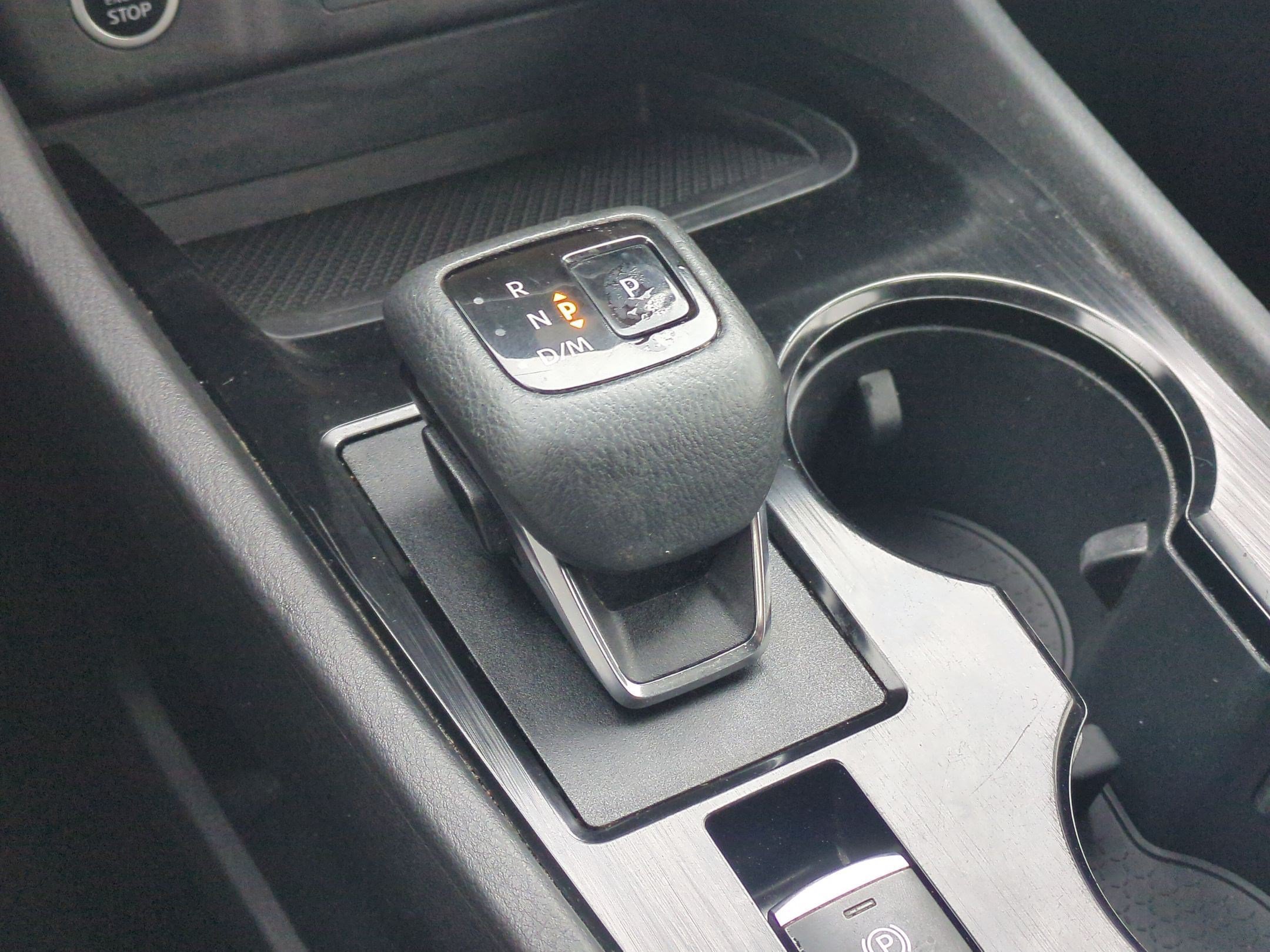 Used 2022 Nissan Rogue SV AWD/4WD image 26