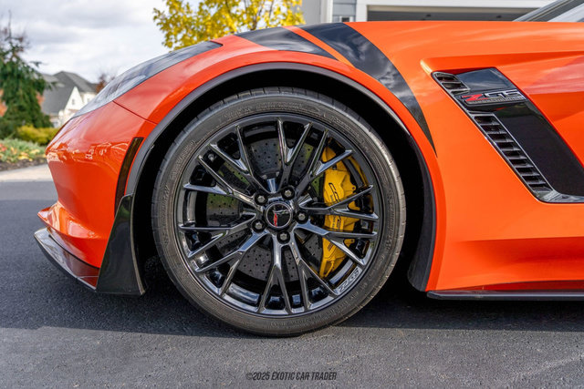 Used 2019 Chevrolet Corvette Z06 RWD image 60