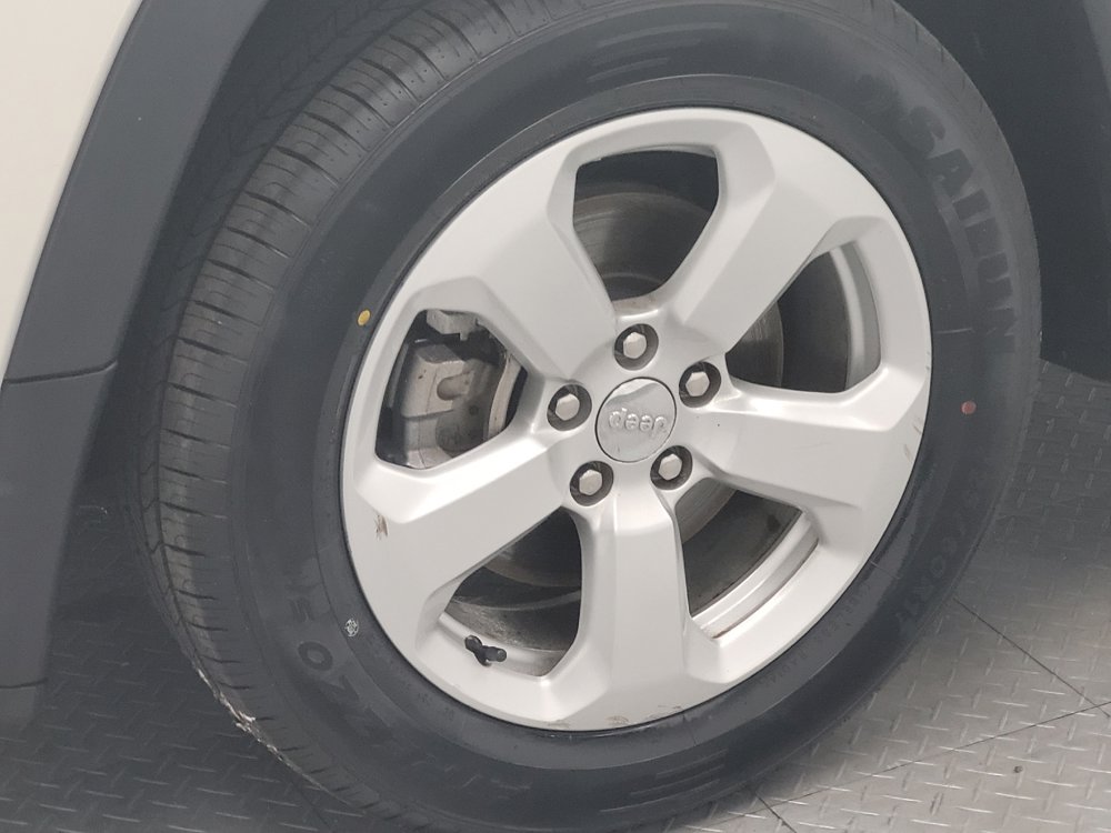 Used 2021 Jeep Compass Latitude image 31