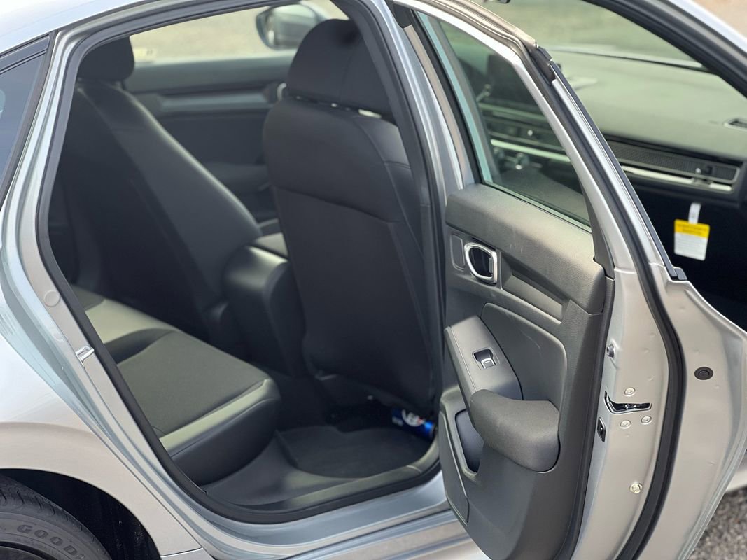 Used 2025 Honda Civic Sport image 16