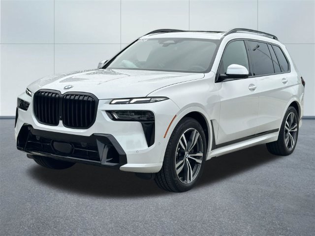 Used 2026 BMW X7 xDrive40i w/ M Sport Package AWD/4WD image 10