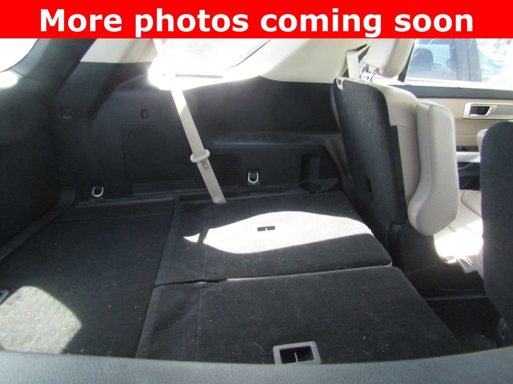 Used 2024 Ford Explorer Limited w/ Equipment Group 301A image 13