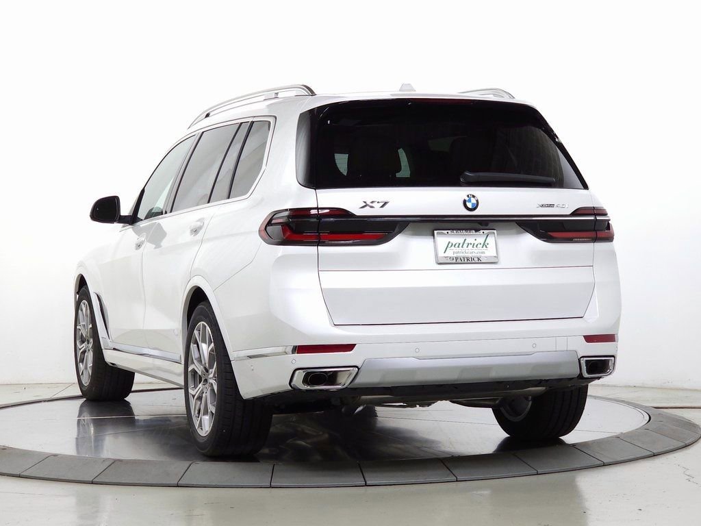 New 2026 BMW X7 xDrive40i image 6