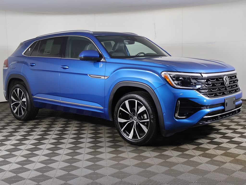 Used 2024 Volkswagen Atlas Cross Sport SEL Premium R-Line AWD/4WD image 2