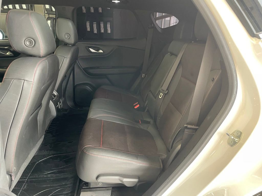 Used 2023 Chevrolet Blazer RS w/ Driver Confidence II Package FWD image 18