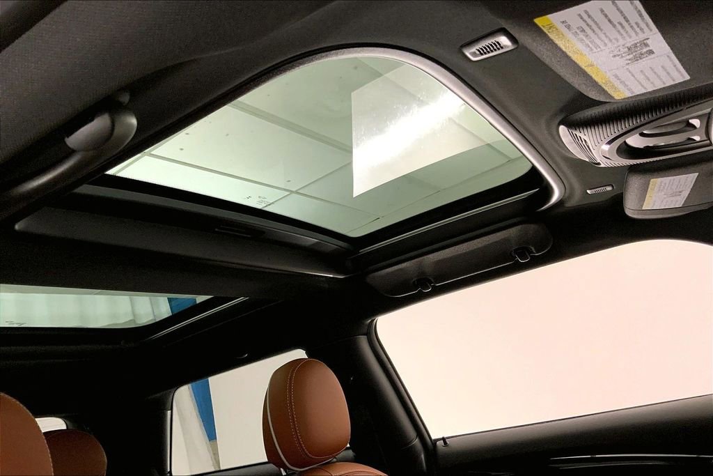 Certified 2023 MINI Cooper SE FWD image 26