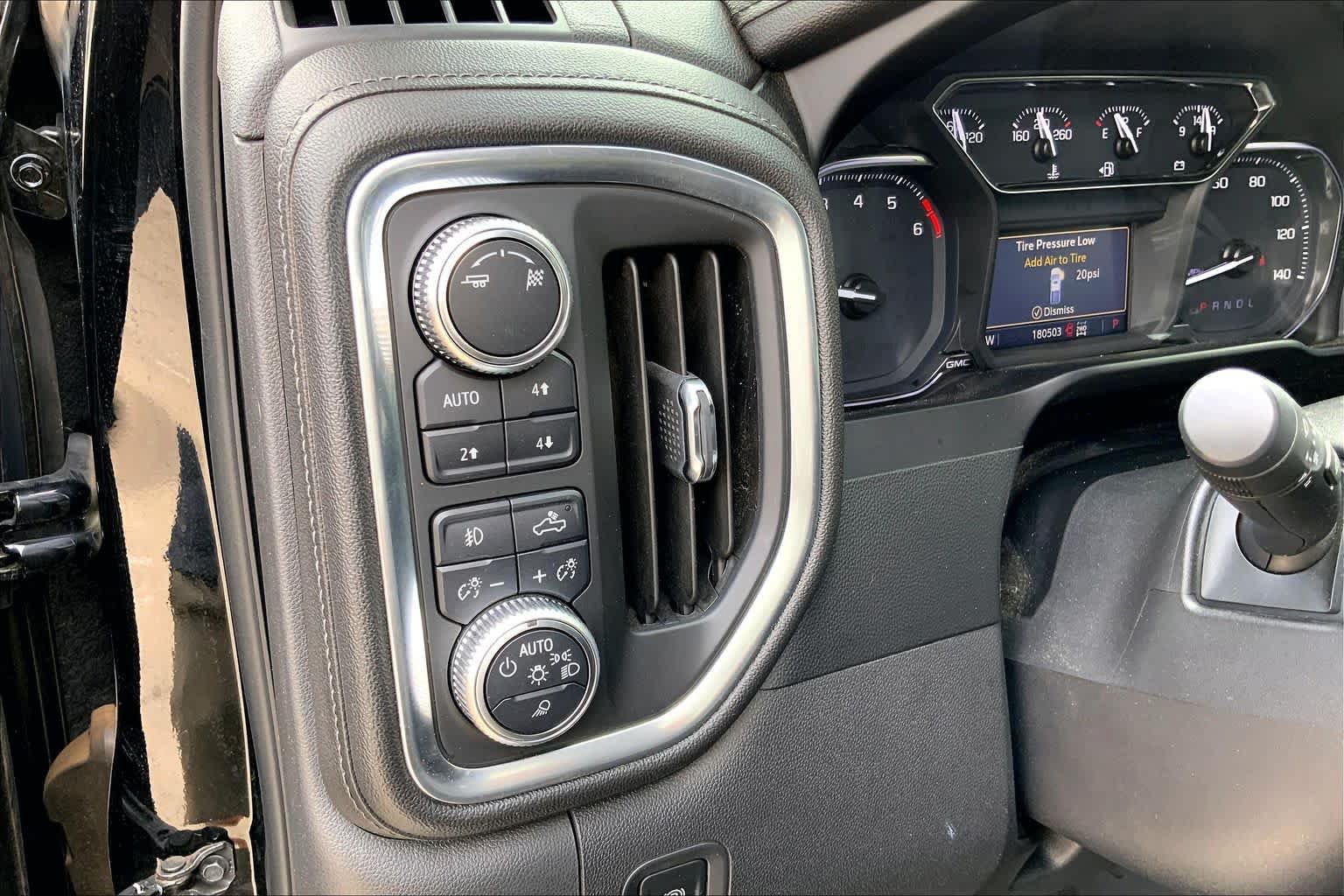 Used 2019 GMC Sierra 1500 SLT AWD/4WD image 35