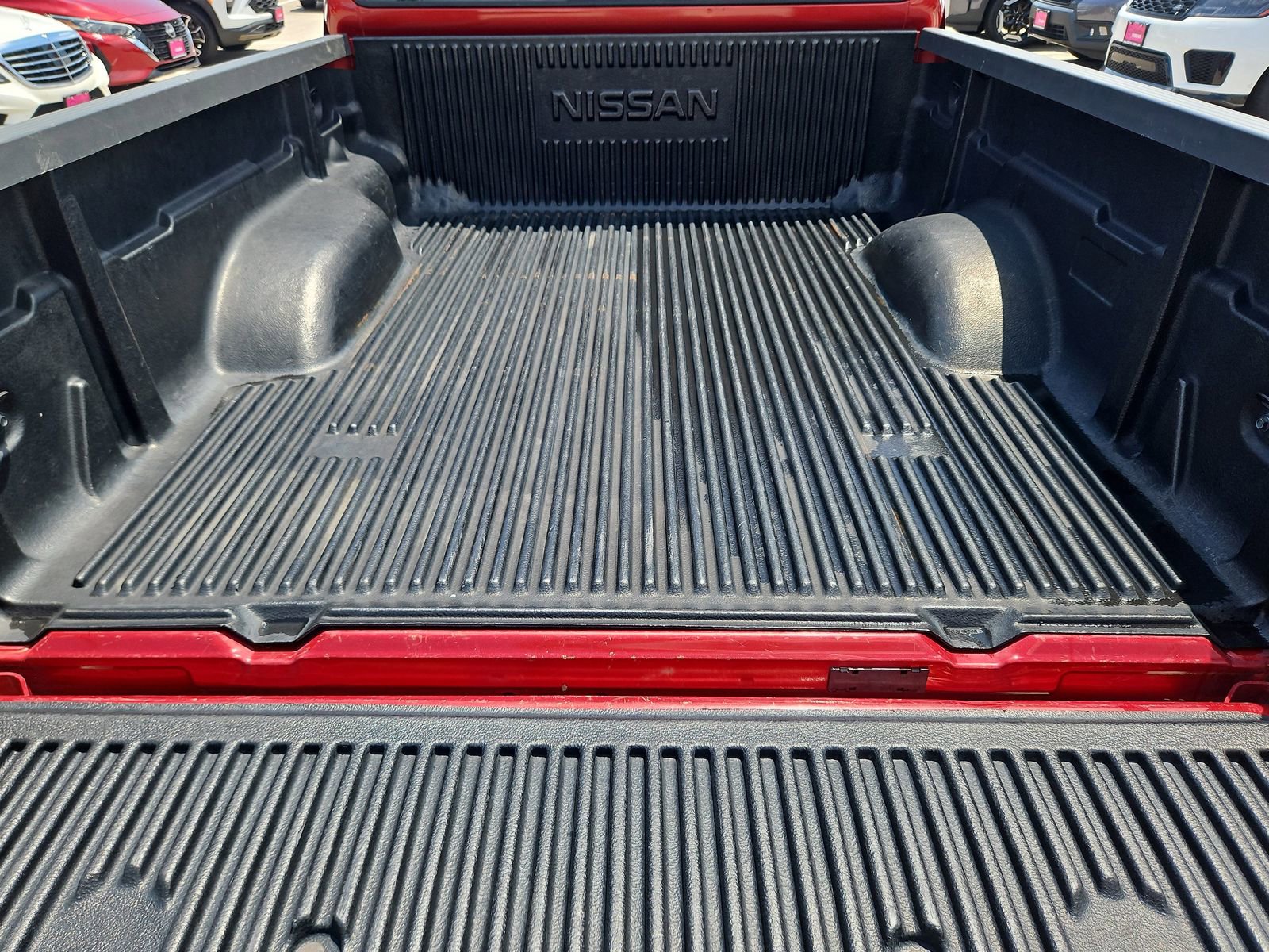 Used 2016 Nissan Frontier SV RWD image 11