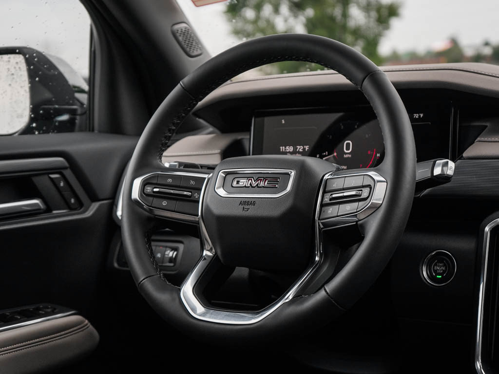 New 2027 GMC Acadia Elevation w/ Black Edition AWD/4WD image 16