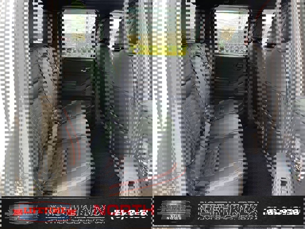 Used 2025 Nissan Frontier PRO-4X w/ Pro Premium Package image 23