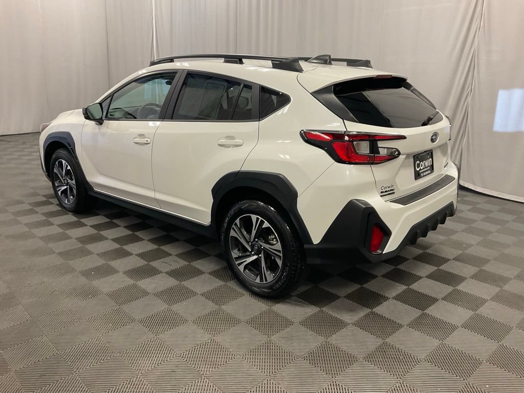 Used 2026 Subaru Crosstrek 2.5i Premium AWD/4WD image 8