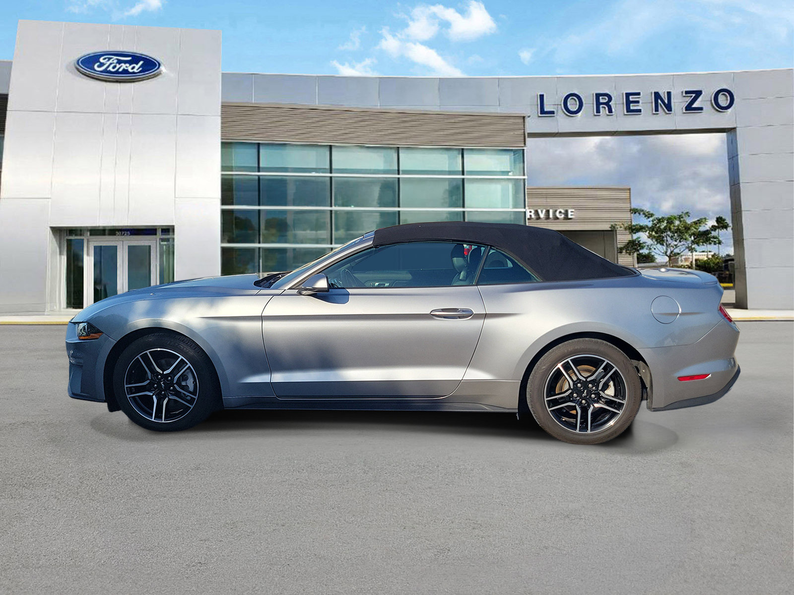 Used 2023 Ford Mustang Premium RWD image 8