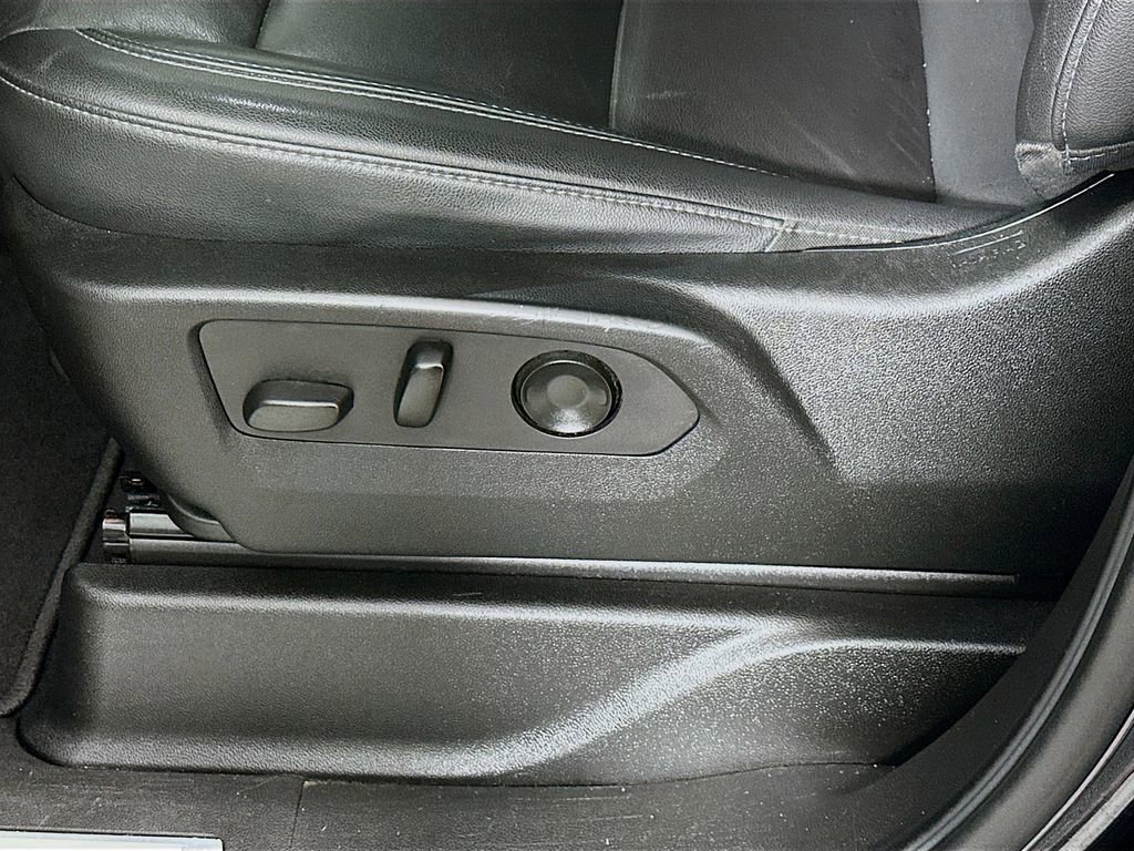 Used 2021 Chevrolet Tahoe LT image 22