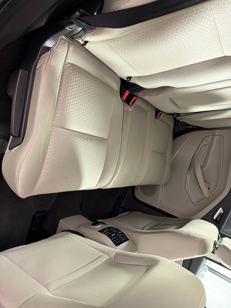 Used 2019 Ford Escape SE FWD image 21