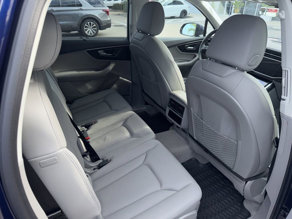 Certified 2023 Audi Q7 2.0T Premium Plus image 8