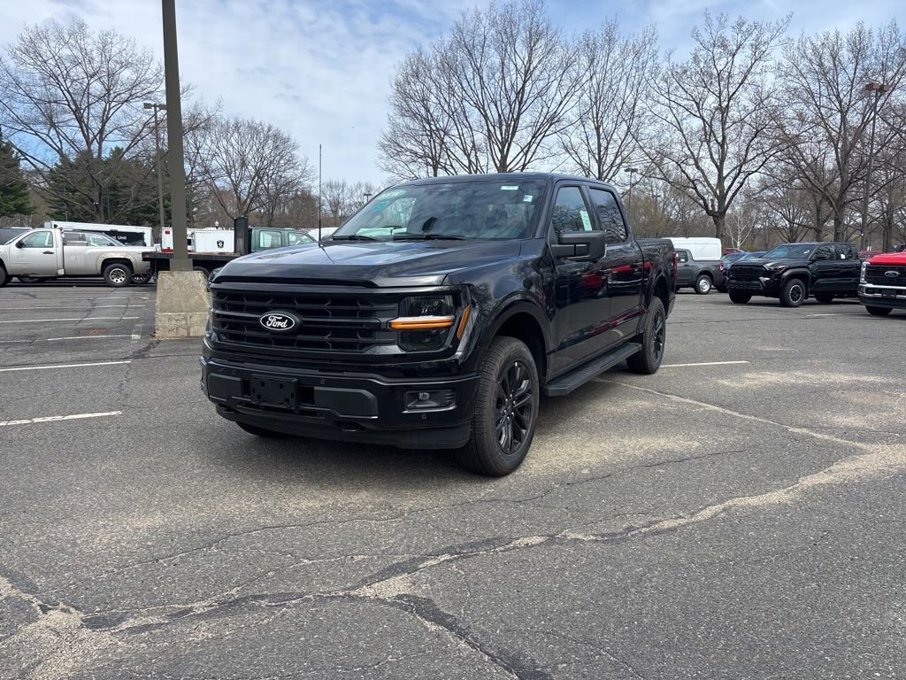 New 2026 Ford F150 XLT w/ Equipment Group 302A MID AWD/4WD image 3