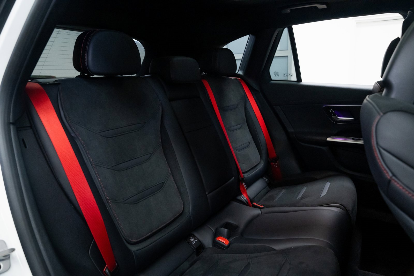 Used 2024 Mercedes-Benz GLC 43 AMG 4MATIC image 22