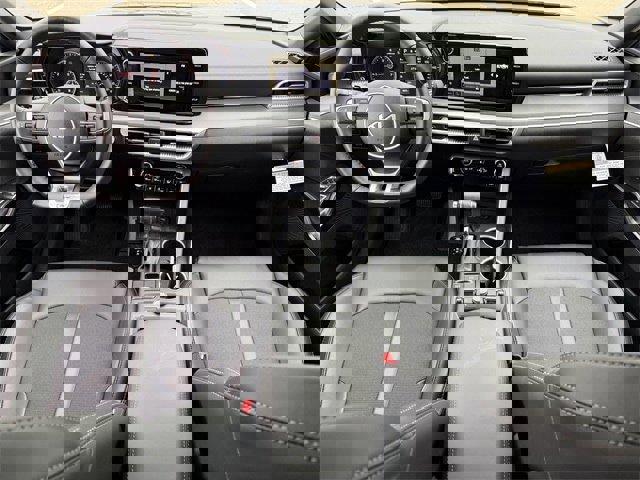 Used 2023 Kia K5 GT-Line w/ GT-Line Premium Package image 11