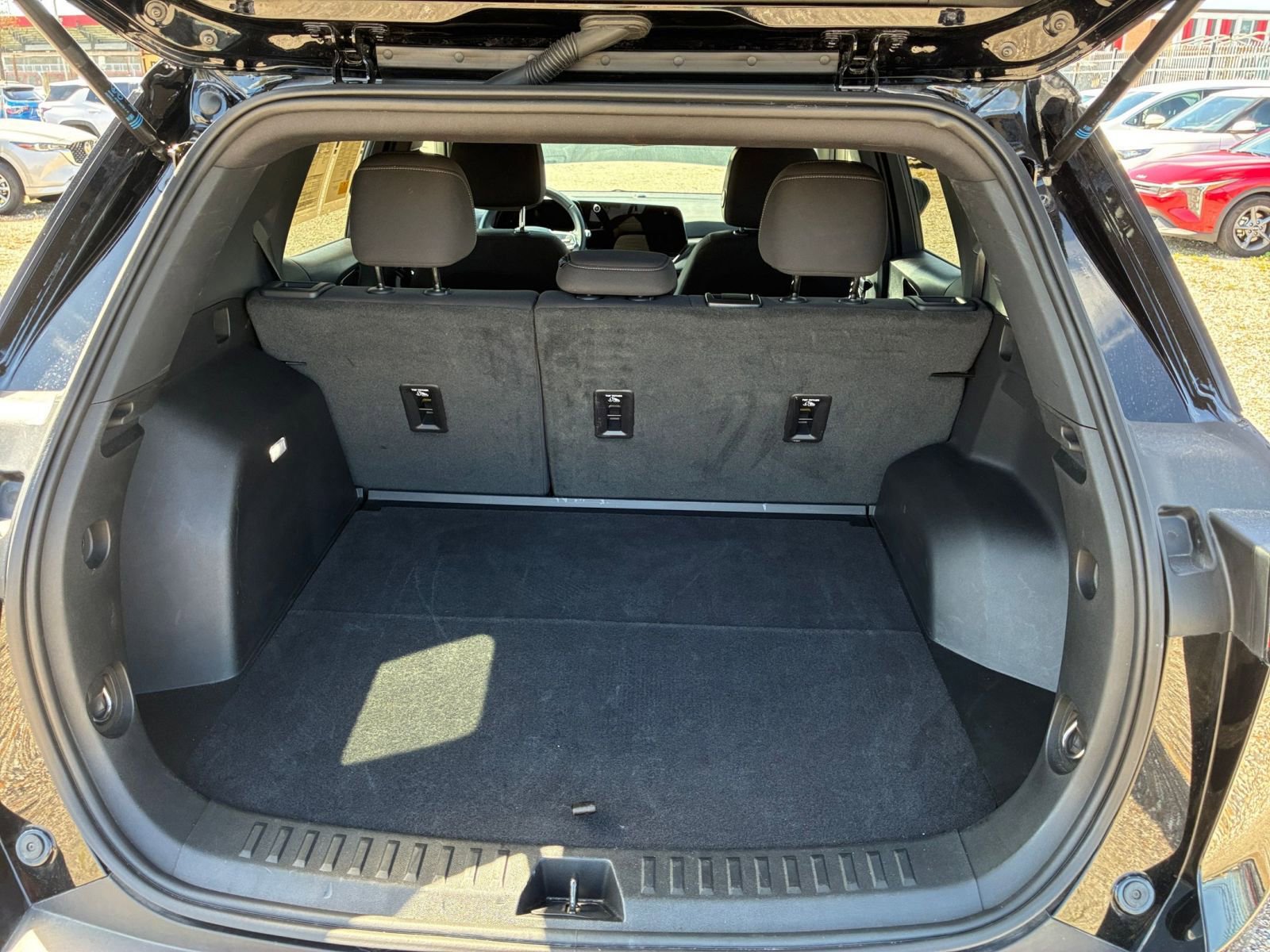 Used 2025 Chevrolet Equinox LT AWD/4WD image 27