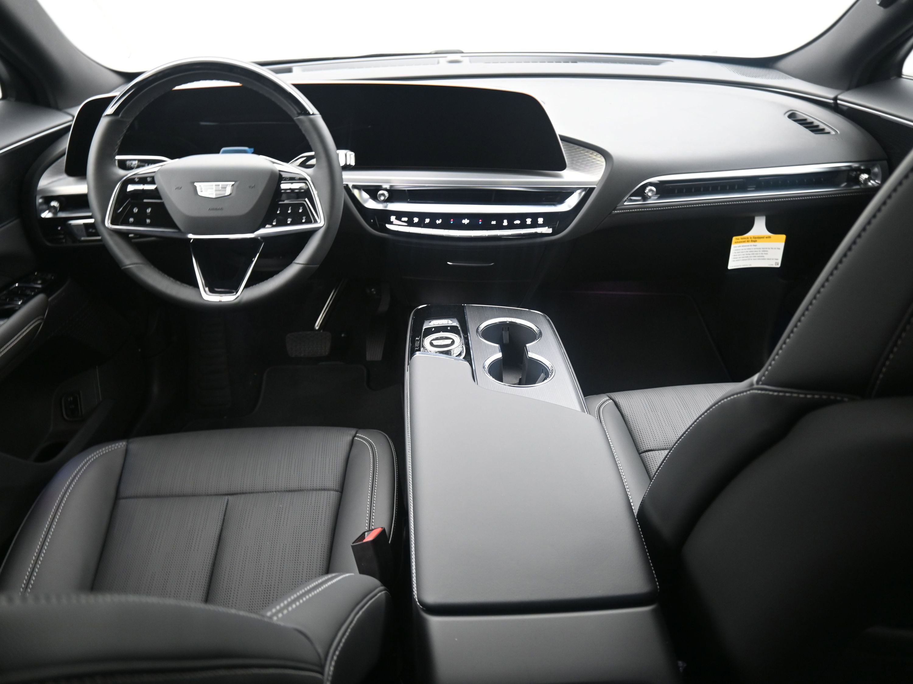 New 2026 Cadillac Lyriq Luxury image 10