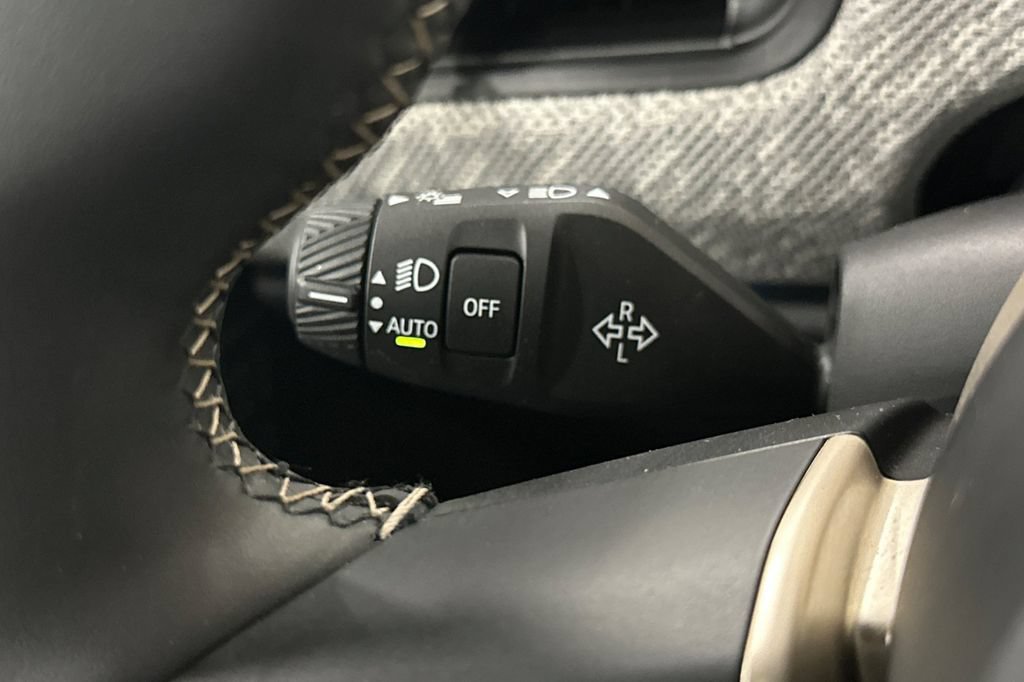 Used 2025 MINI Cooper S FWD image 30