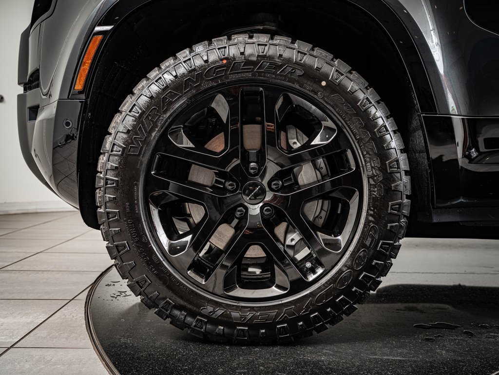 New 2026 Land Rover Defender 130 Outbound image 13