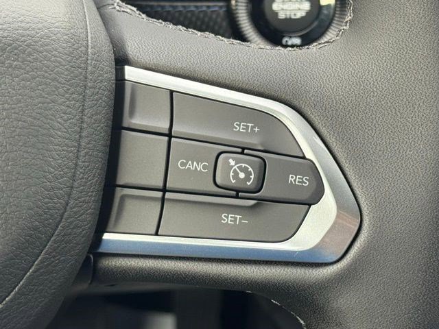 New 2026 Jeep Compass Latitude AWD/4WD image 16