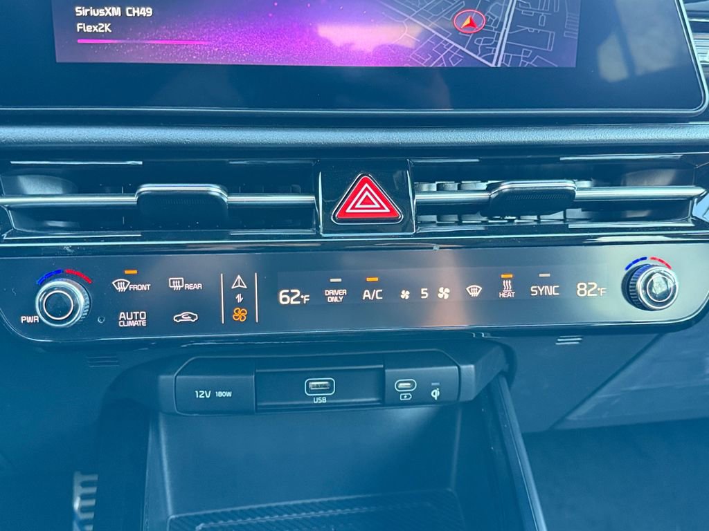 New 2025 Kia Niro Wave w/ Wave Preserve Package image 18