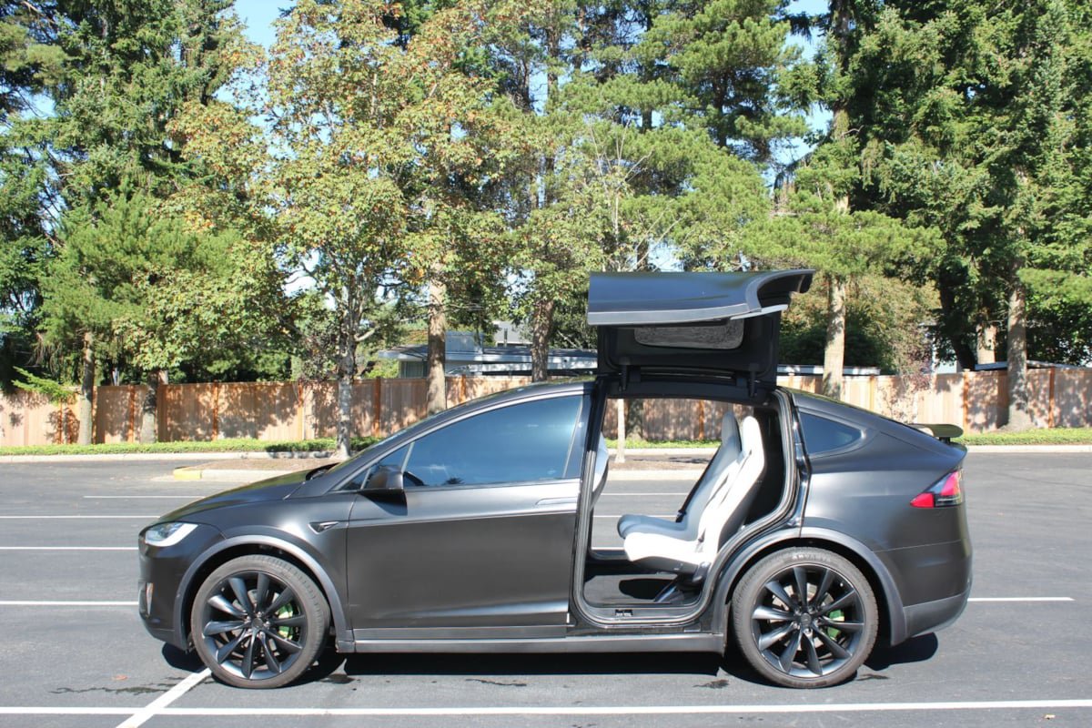 Used 2020 Tesla Model X Performance AWD/4WD image 13