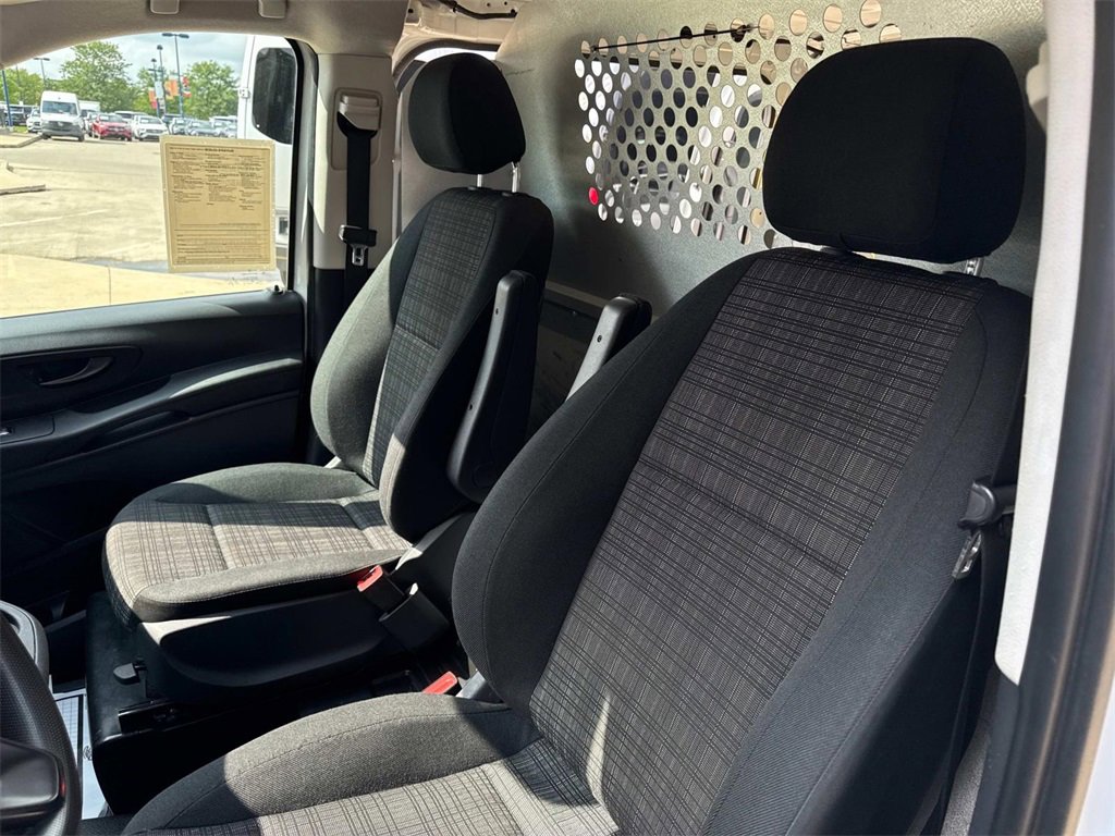Used 2020 Mercedes-Benz Metris image 12