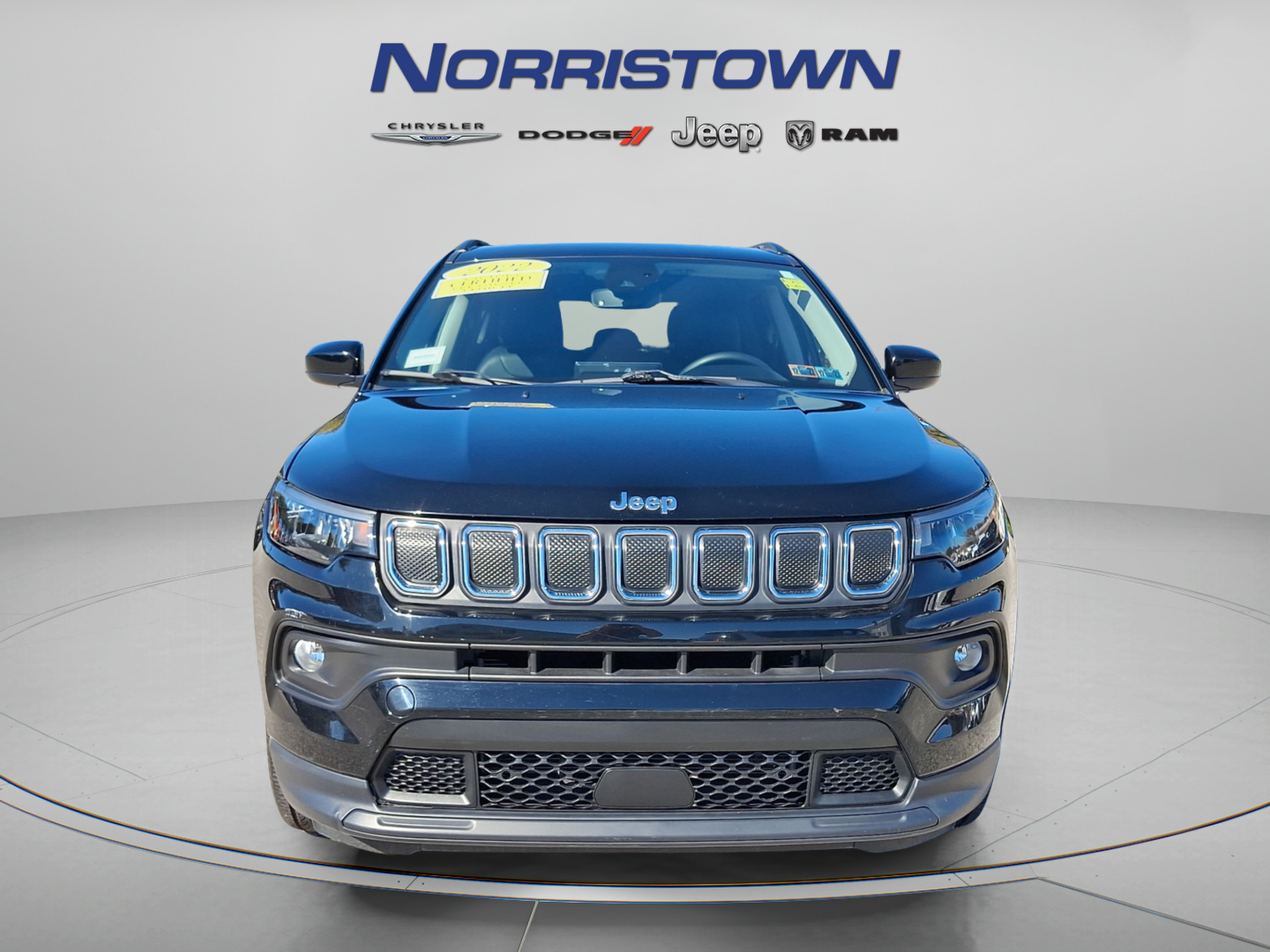 Certified 2022 Jeep Compass Latitude AWD/4WD image 2
