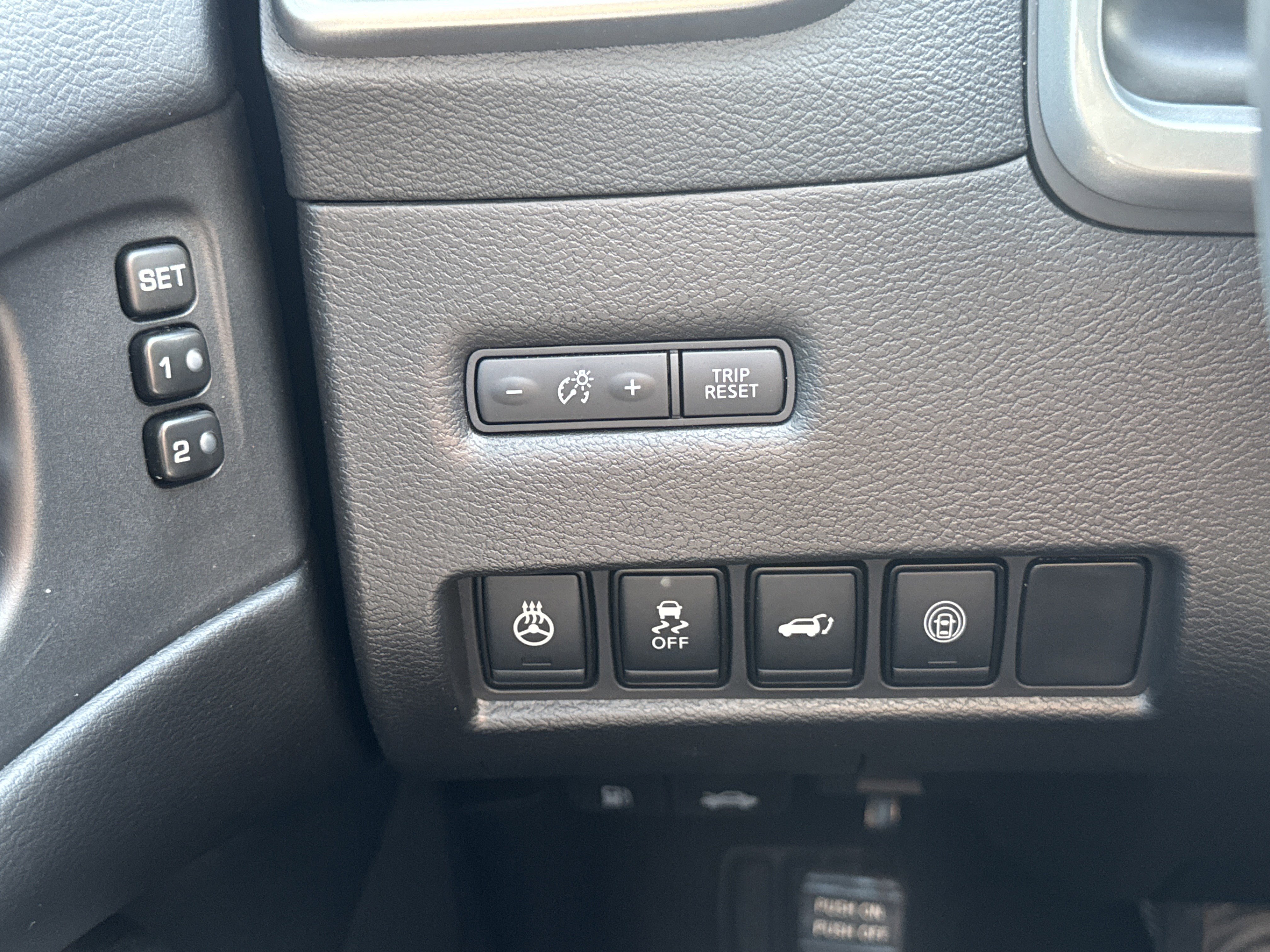 Used 2024 Nissan Murano Platinum w/ Cargo Package image 22