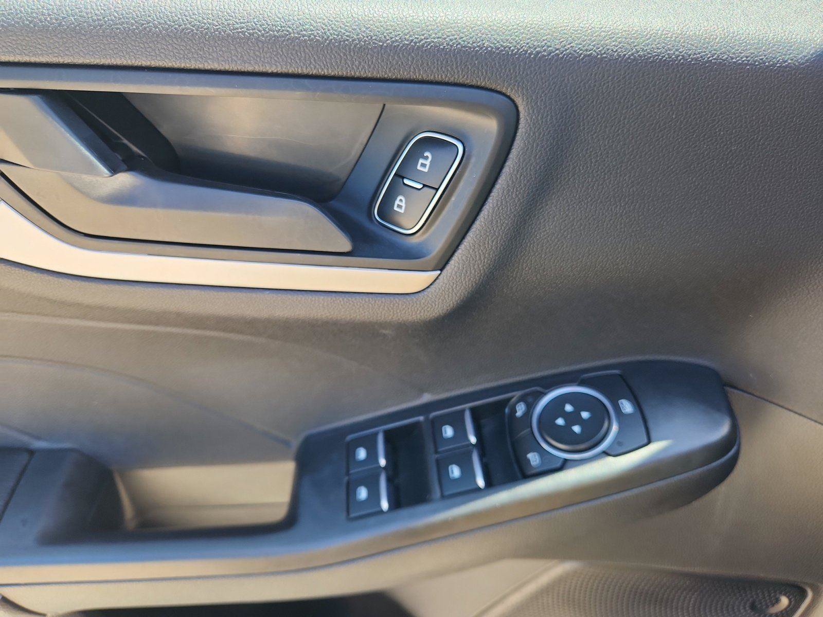 Certified 2022 Ford Escape S AWD/4WD image 16
