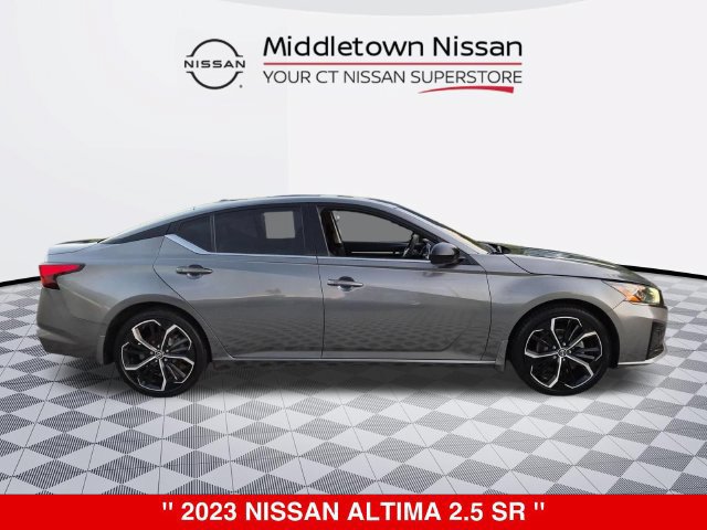 Certified 2023 Nissan Altima 2.5 SR FWD image 2